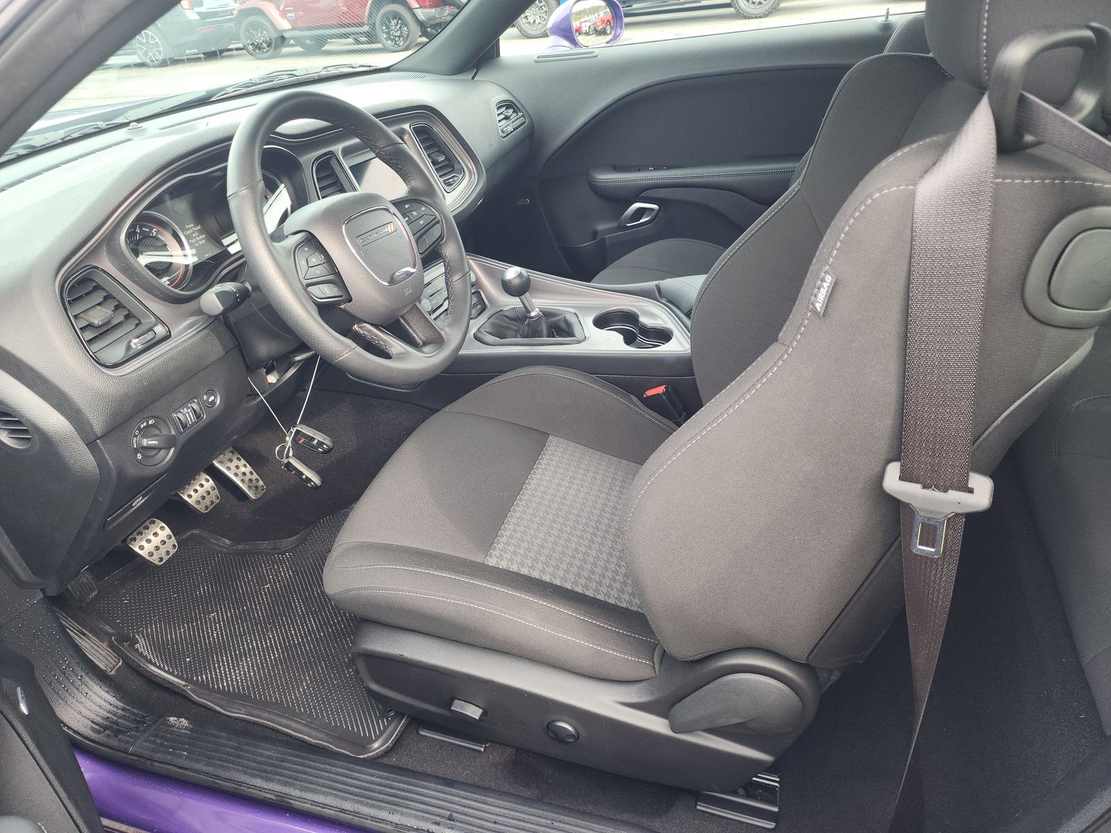 2023 Dodge Challenger R/T RWD