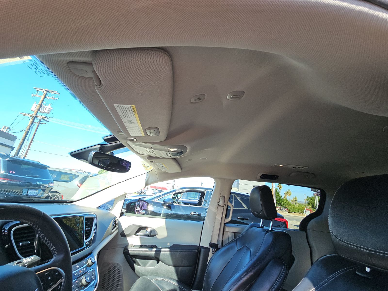 2022 Chrysler Pacifica Touring L FWD