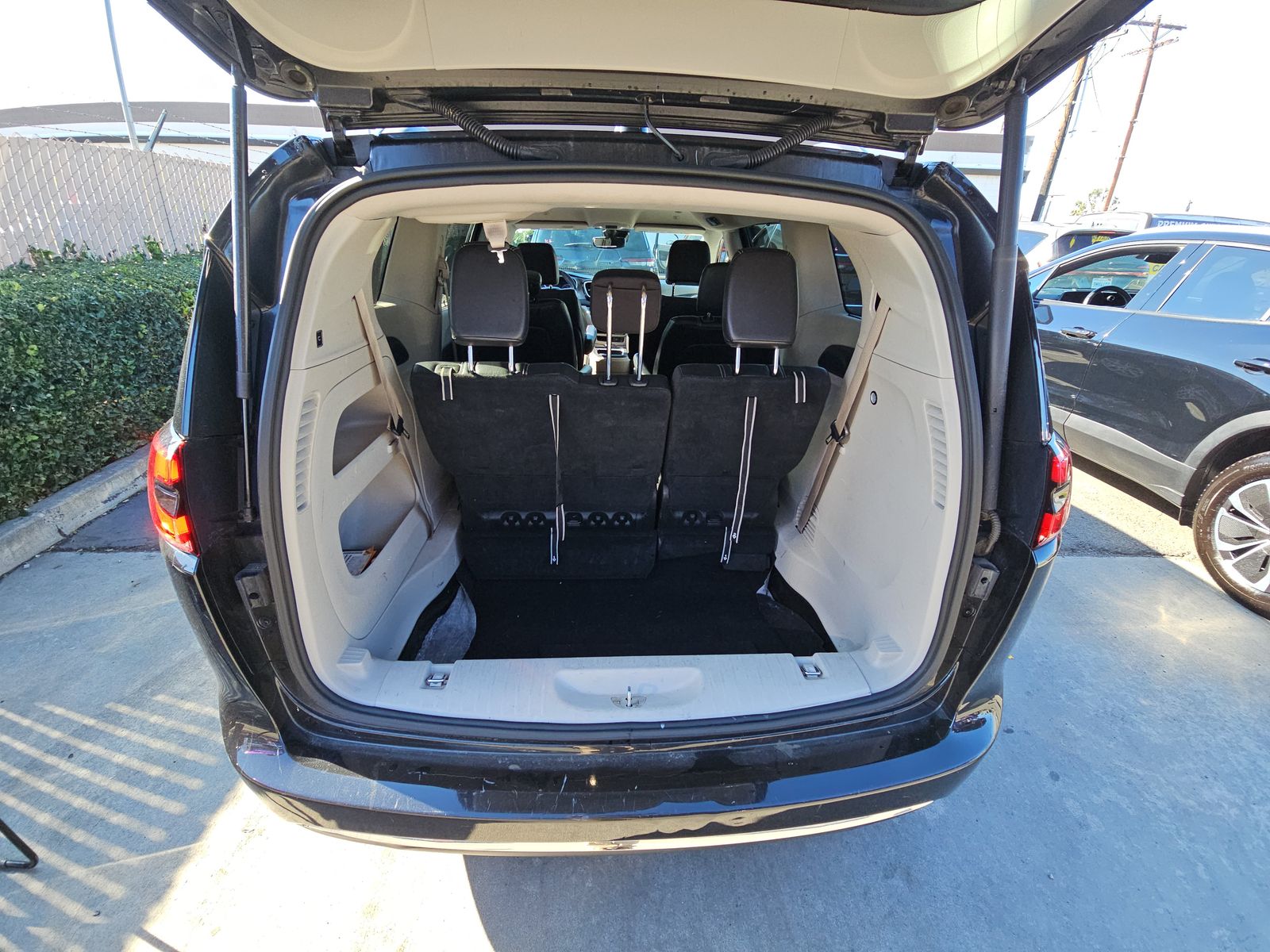 2022 Chrysler Pacifica Touring L FWD