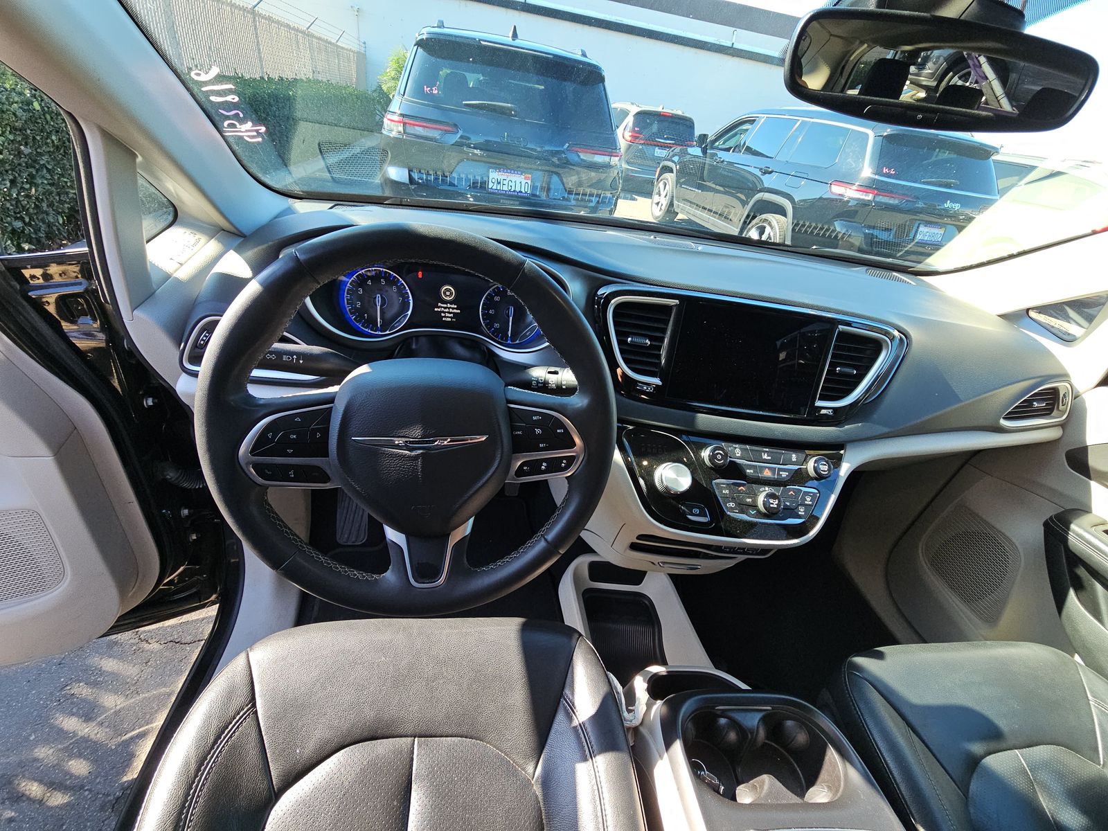 2022 Chrysler Pacifica Touring L FWD