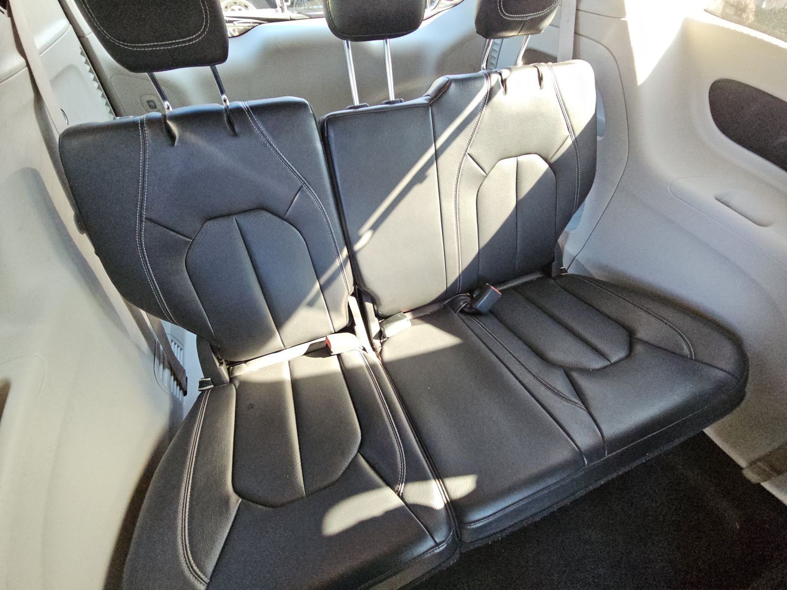 2022 Chrysler Pacifica Touring L FWD