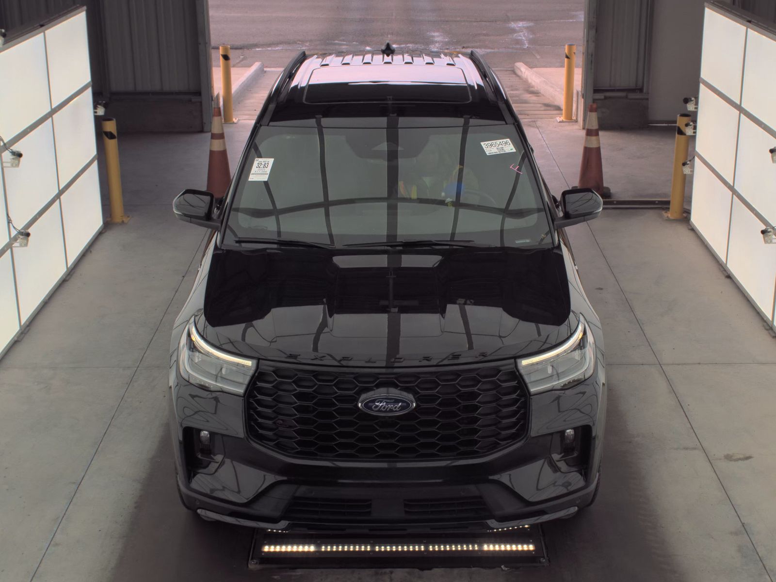 2025 Ford Explorer ST-Line AWD