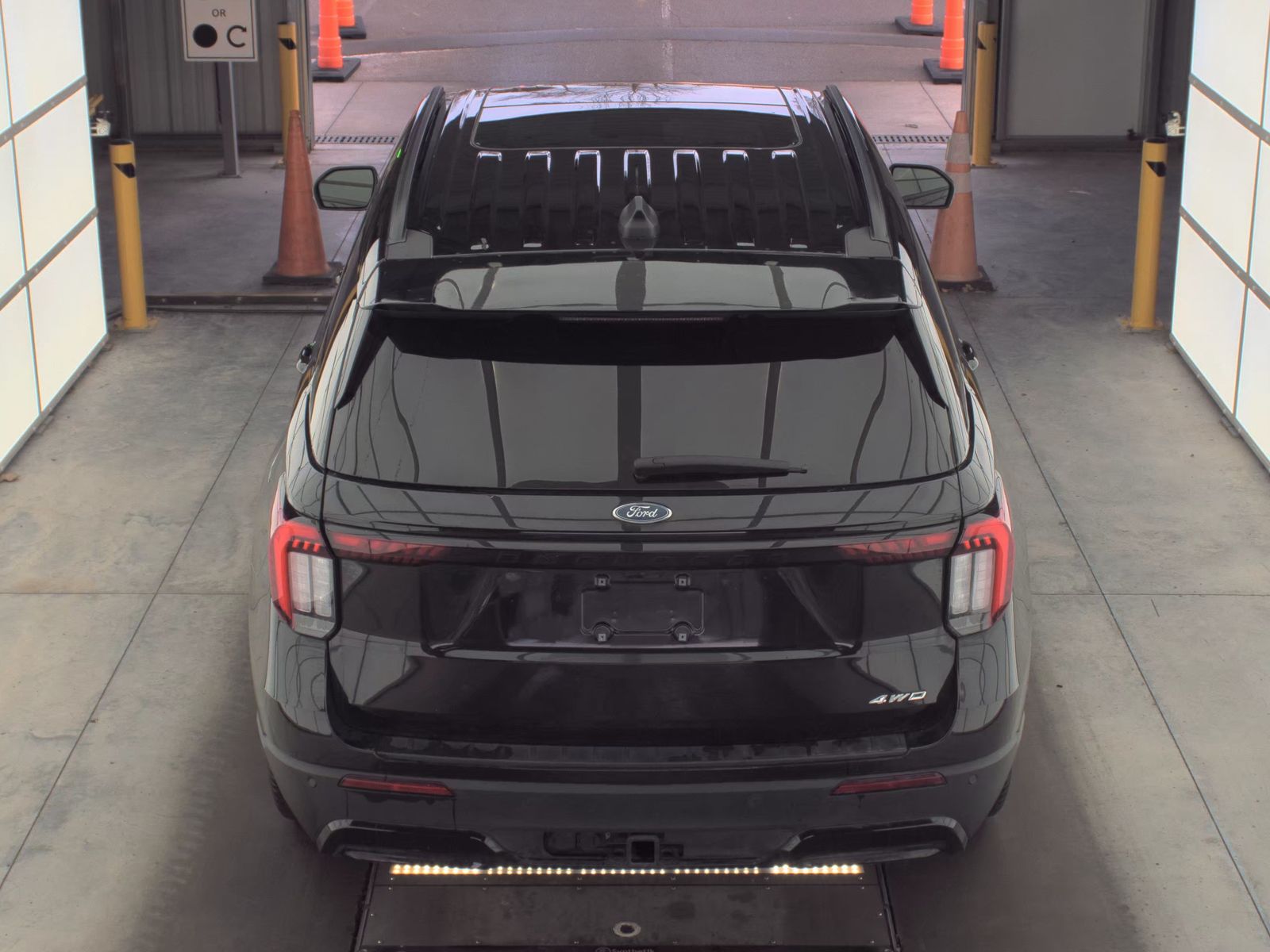 2025 Ford Explorer ST-Line AWD