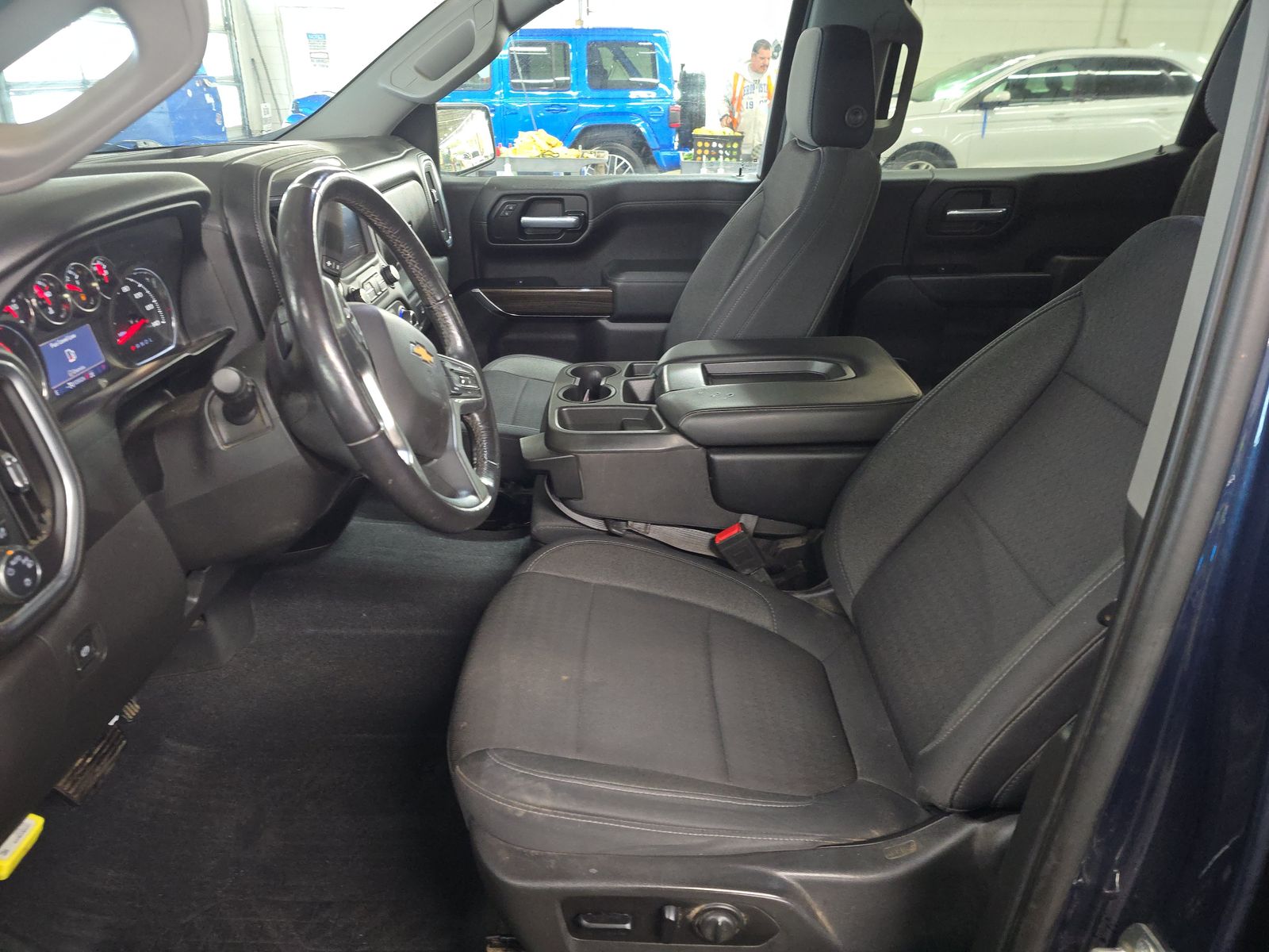 2020 Chevrolet Silverado 1500 LT AWD