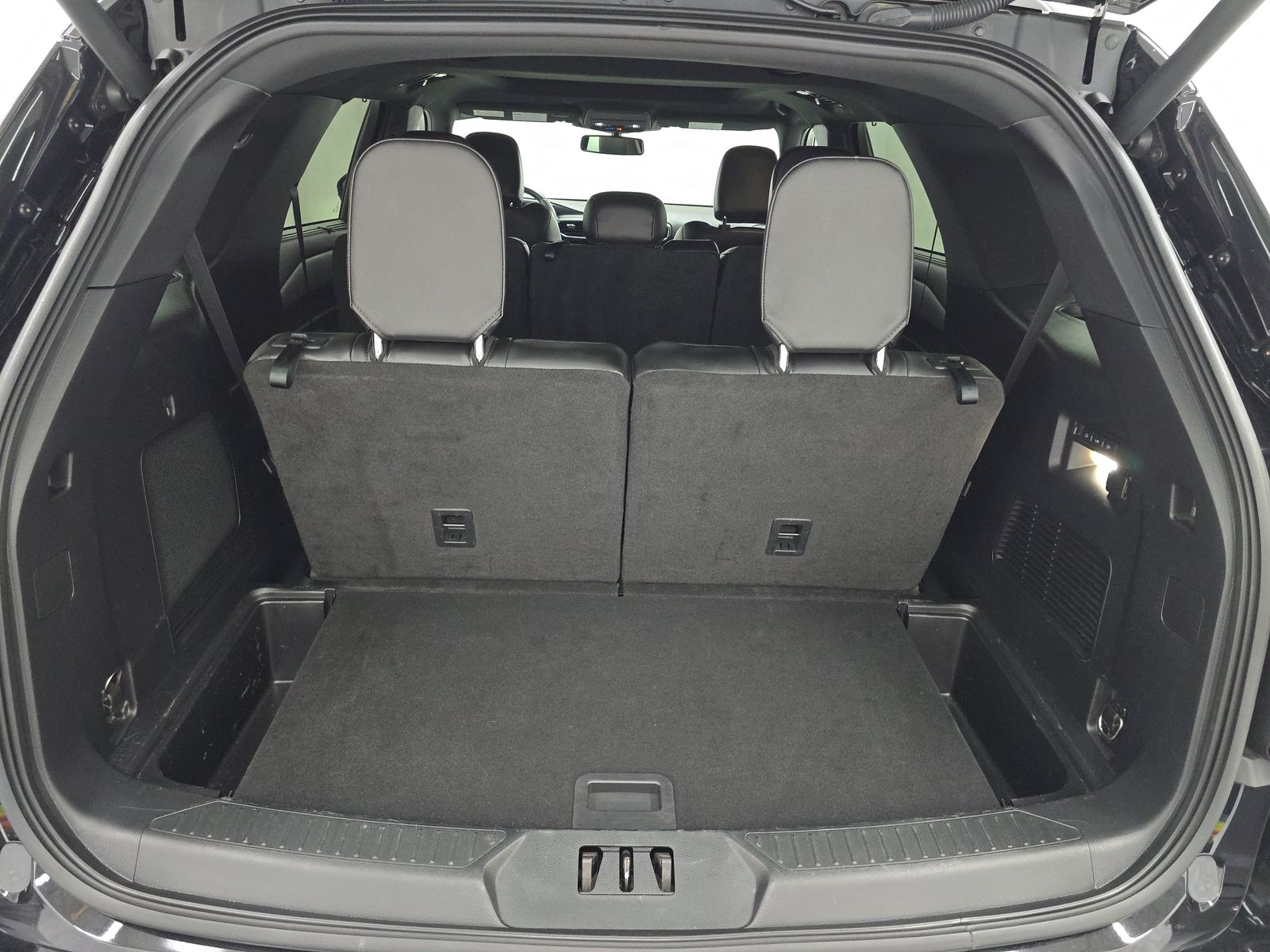 2022 Ford Explorer ST AWD