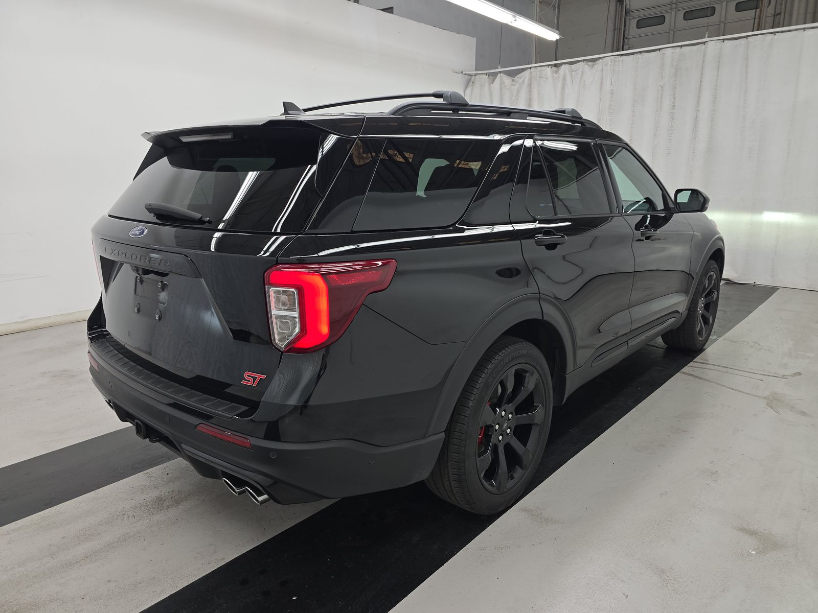 2022 Ford Explorer ST AWD