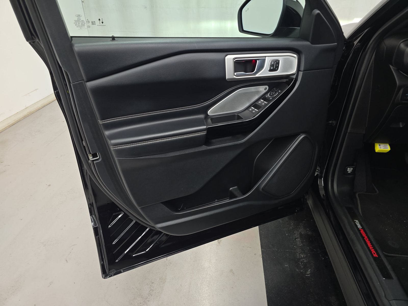 2022 Ford Explorer ST AWD