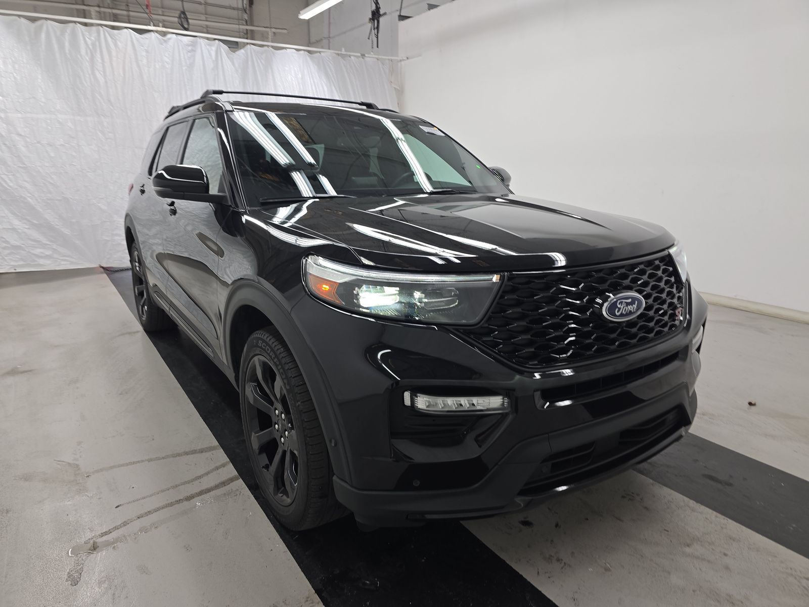 2022 Ford Explorer ST AWD