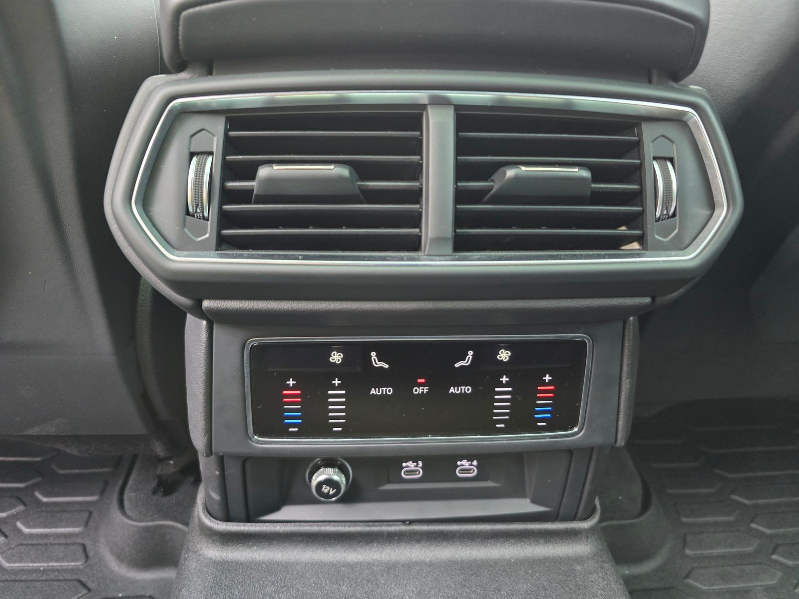 2024 Lamborghini Urus S AWD