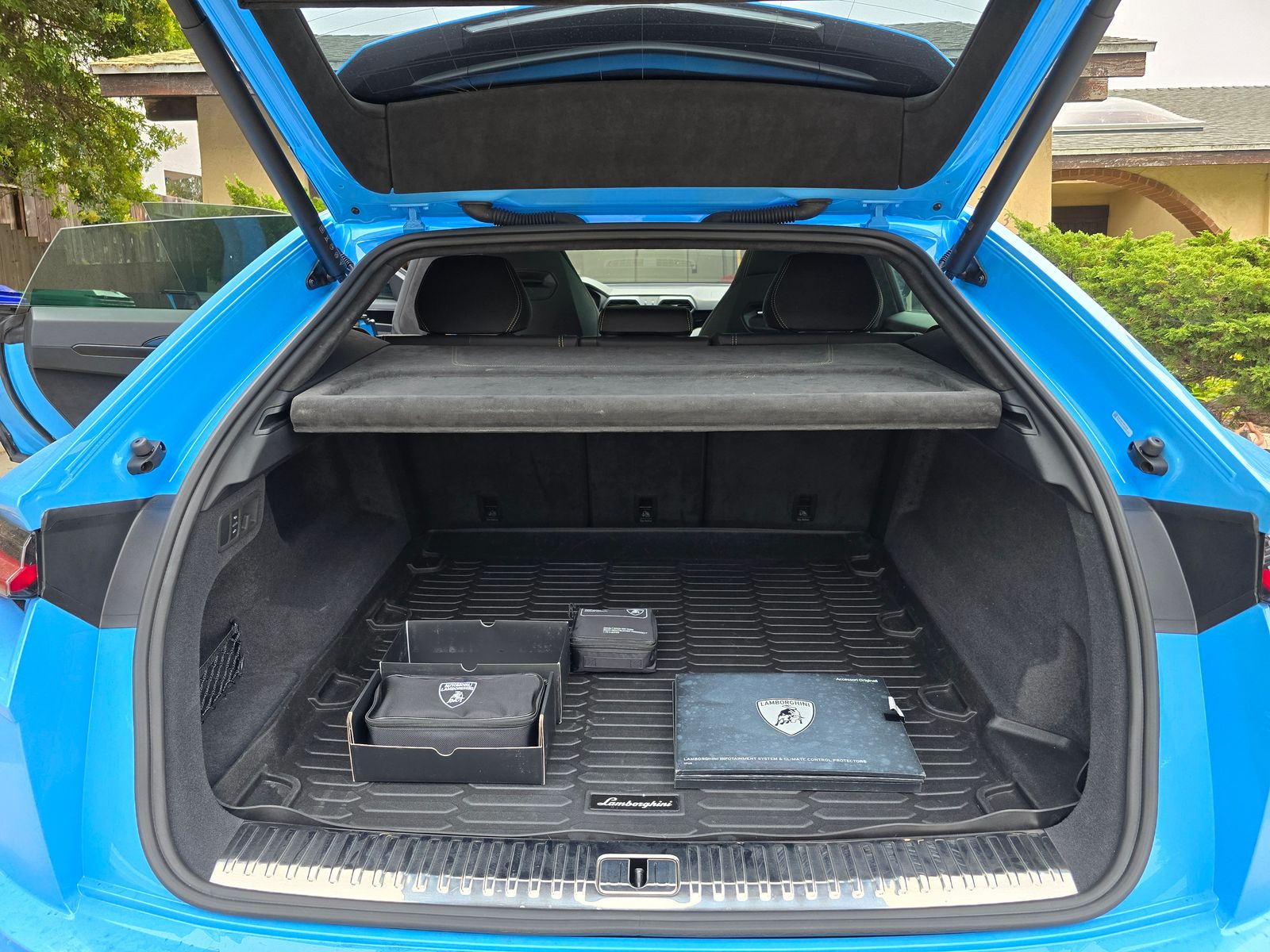 2024 Lamborghini Urus S AWD