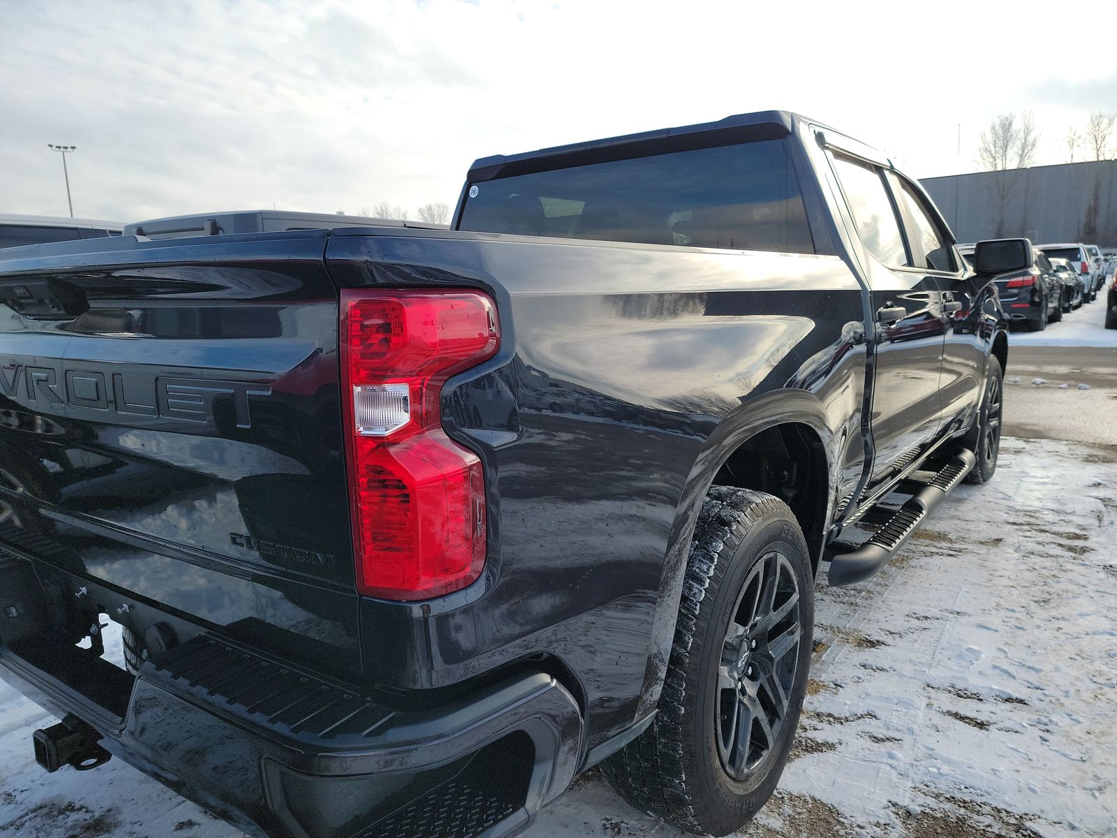 2023 Chevrolet Silverado 1500 Custom AWD