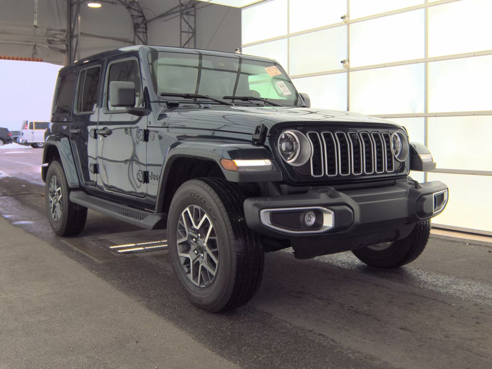2025 Jeep Wrangler Sahara AWD