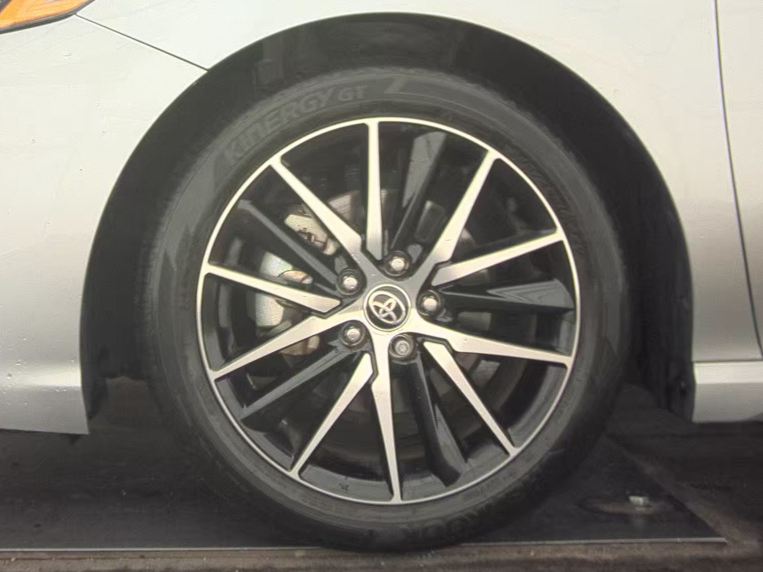 2023 Toyota Camry SE FWD