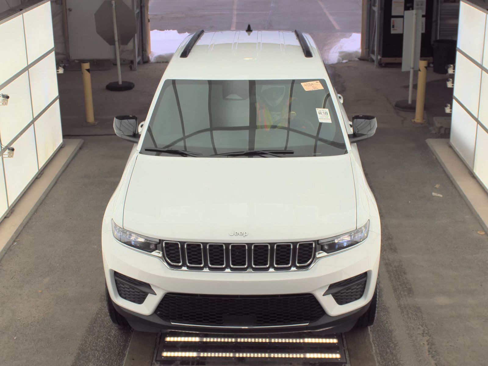 2024 Jeep Grand Cherokee Laredo AWD