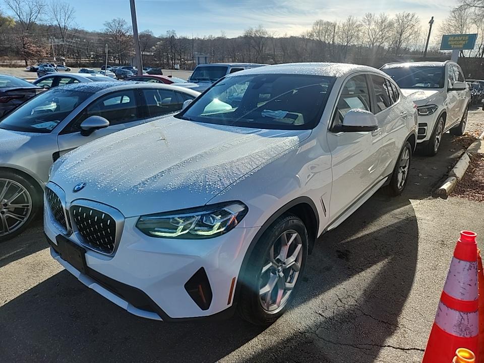 2023 BMW X4 xDrive30i AWD