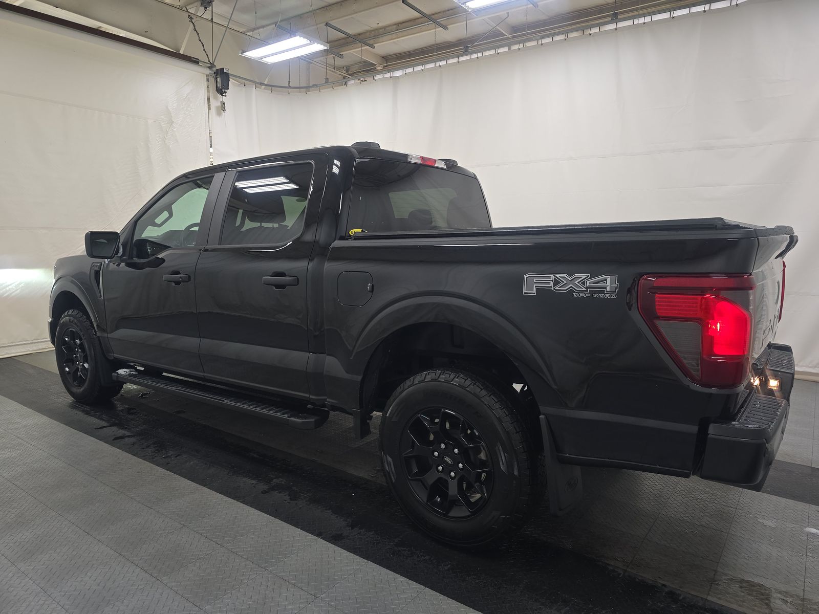 2024 Ford F-150 STX AWD