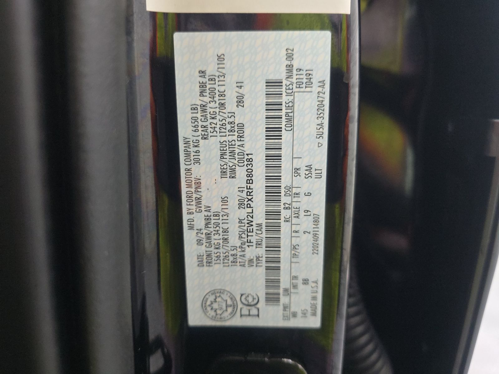 2024 Ford F-150 STX AWD