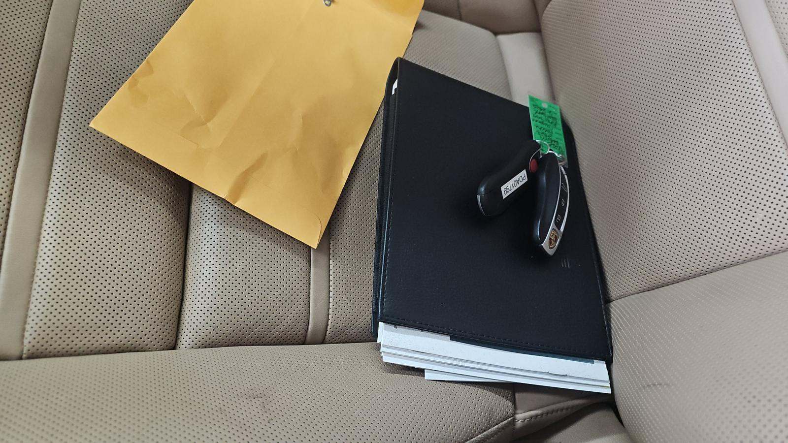 2023 Porsche Cayenne Base AWD