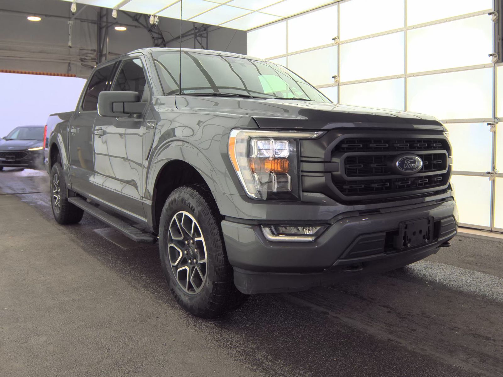 2022 Ford F-150 XLT AWD