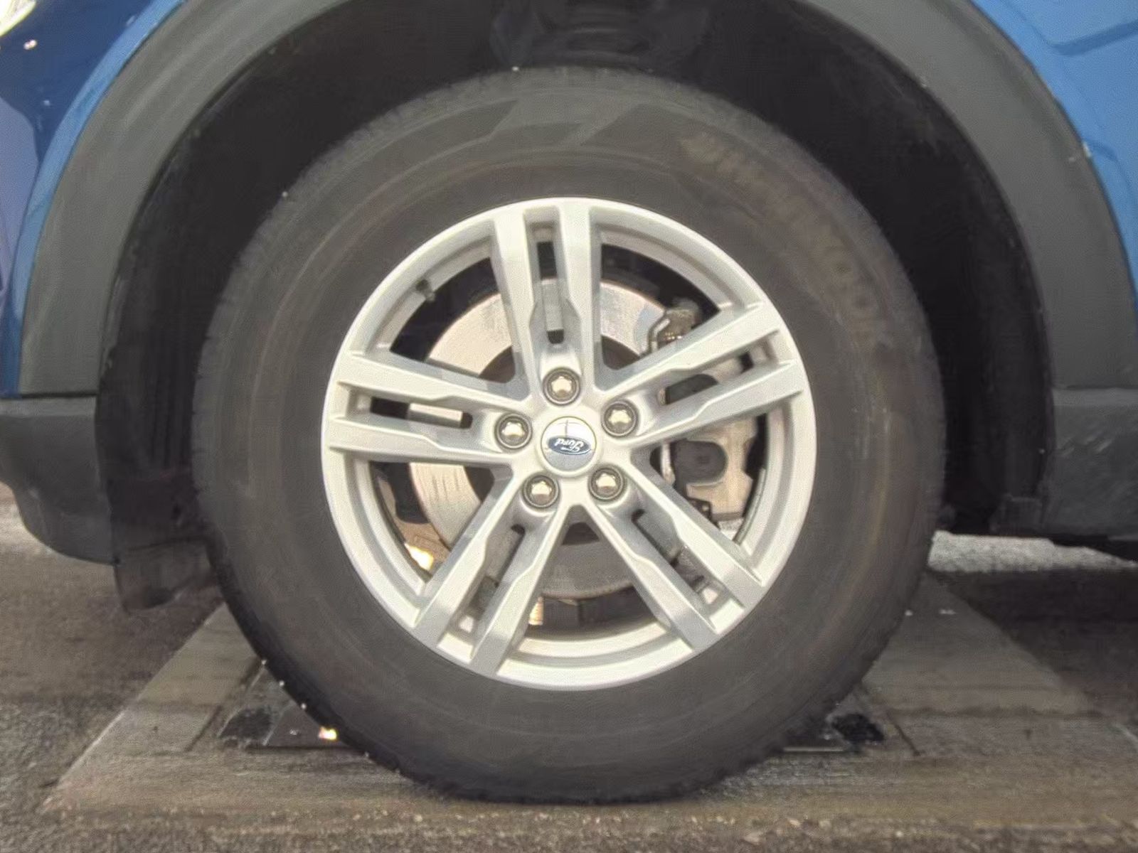 2022 Ford Explorer XLT AWD