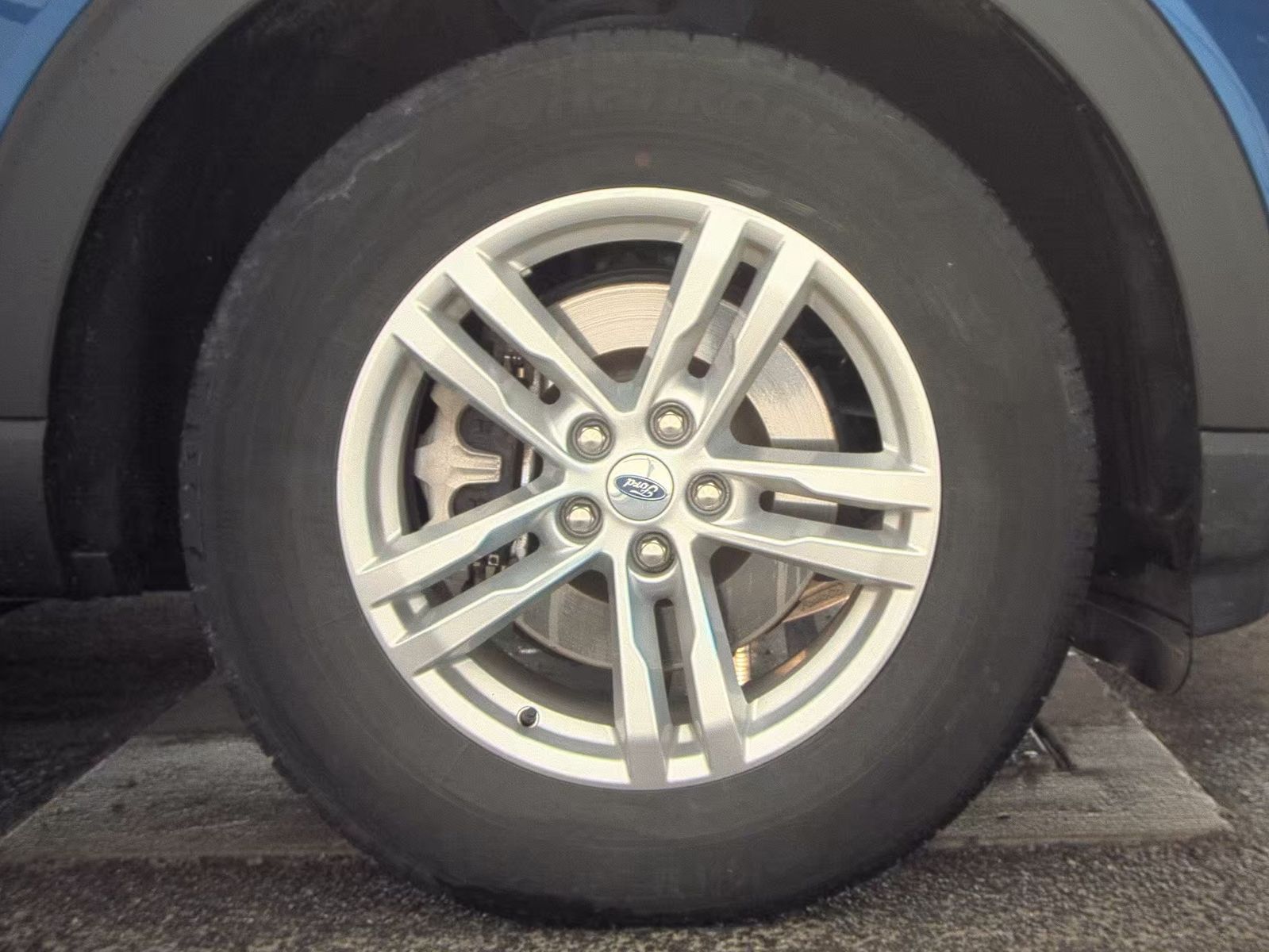 2022 Ford Explorer XLT AWD