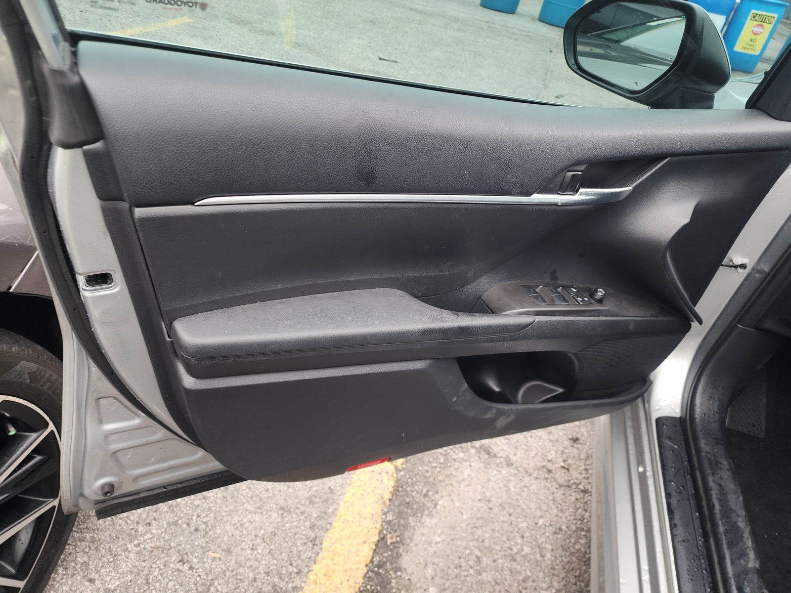 2023 Toyota Camry SE FWD