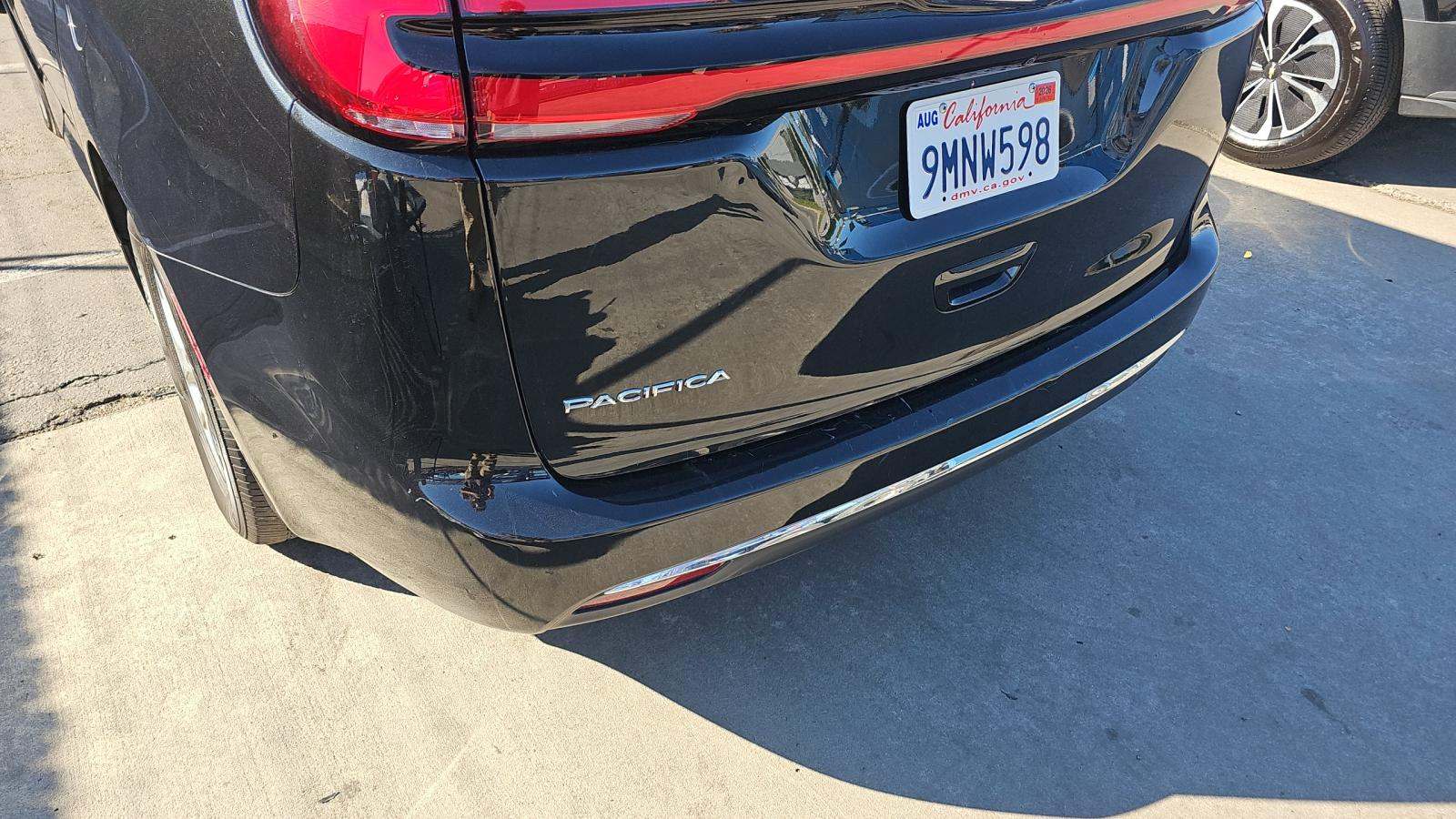 2022 Chrysler Pacifica Touring L FWD