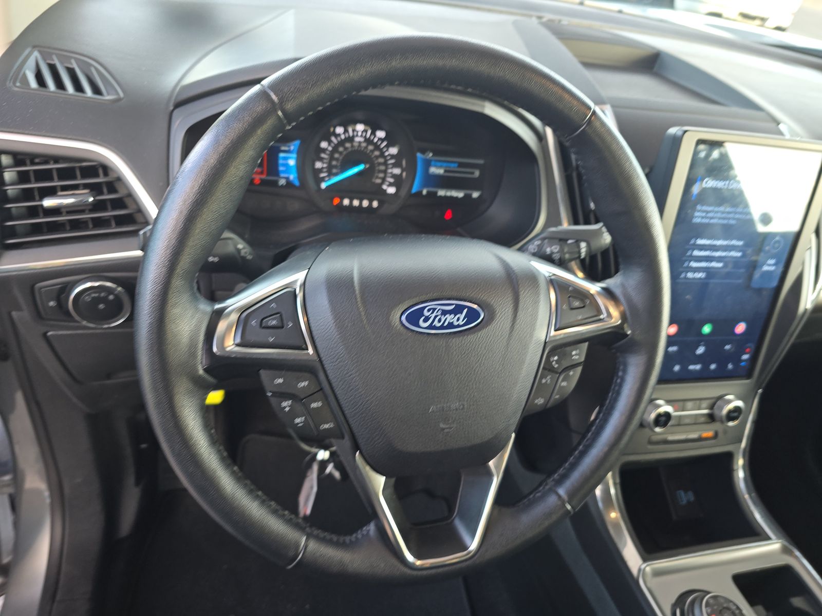 2024 Ford Edge Titanium AWD