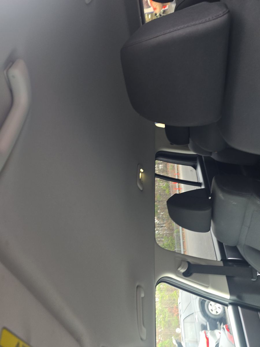 2025 Hyundai Santa Fe SE FWD