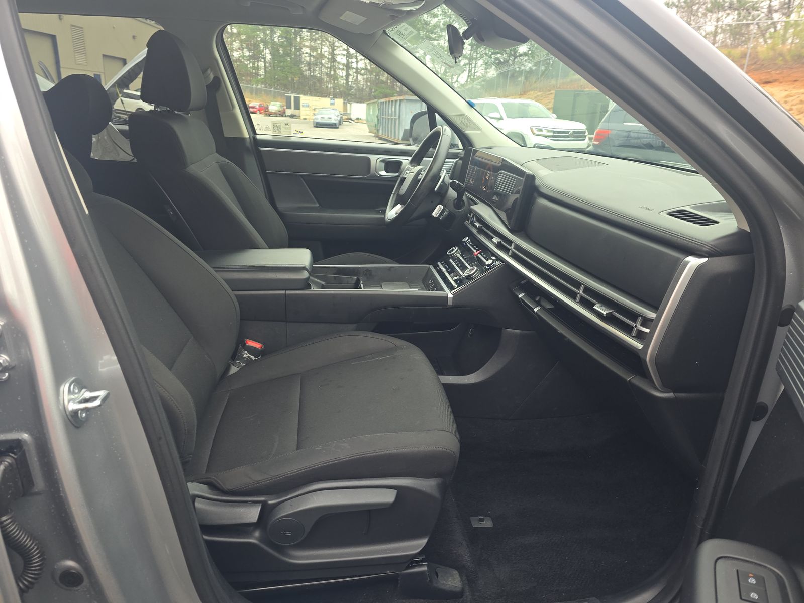 2025 Hyundai Santa Fe SE FWD