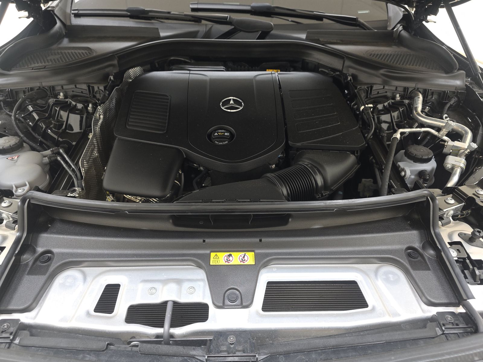 2024 Mercedes-Benz GLC GLC 300 RWD