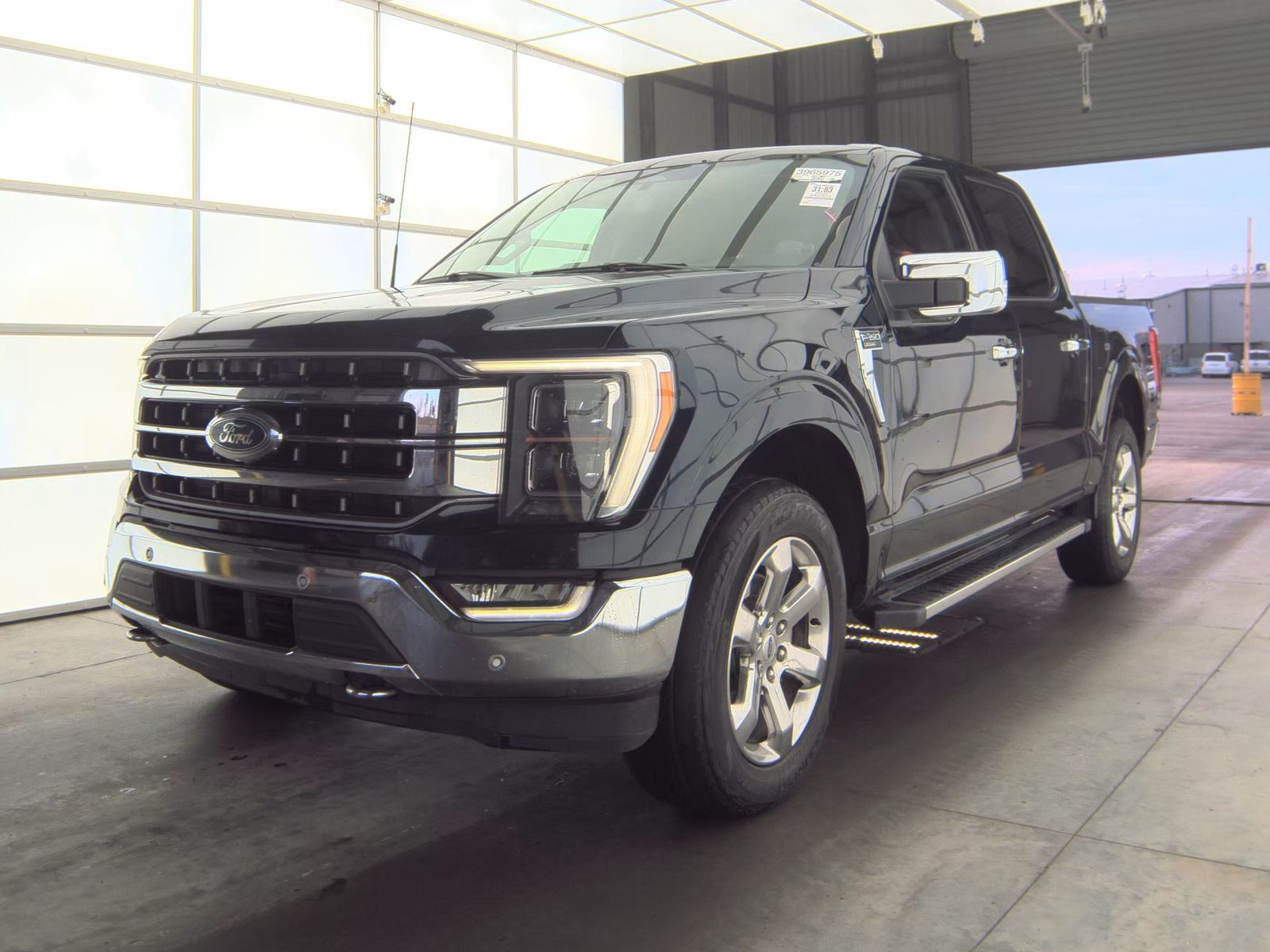 2023 Ford F-150 Lariat AWD