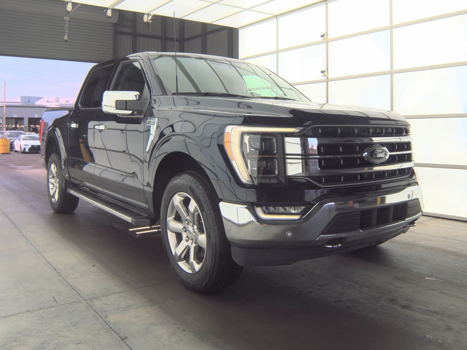 2023 Ford F-150 Lariat AWD