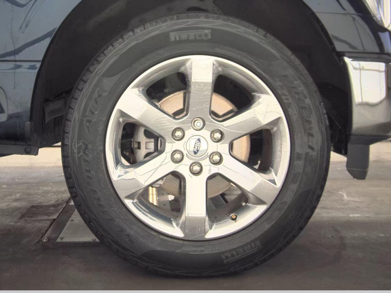 2023 Ford F-150 Lariat AWD