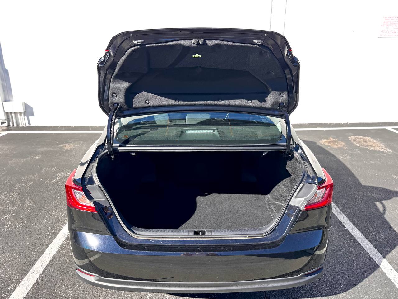 2025 Toyota Camry LE FWD