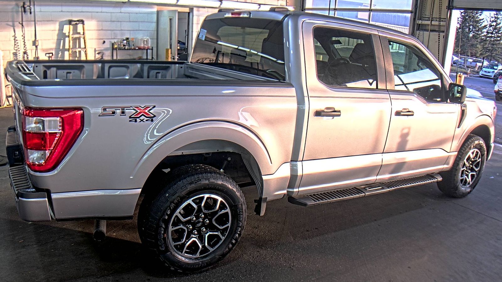 2022 Ford F-150 XL AWD