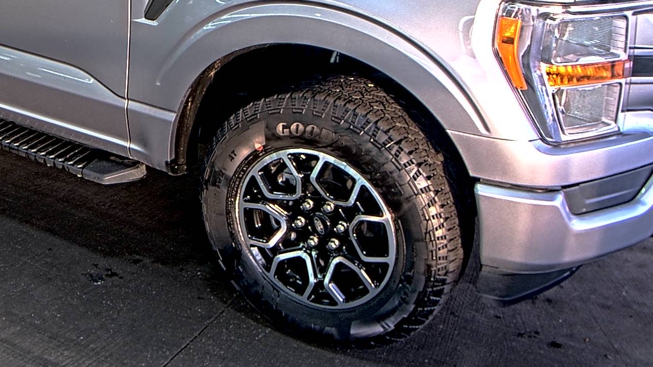 2022 Ford F-150 XL AWD