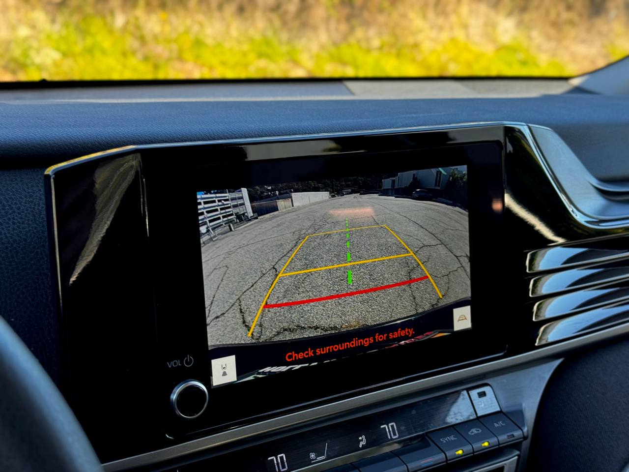 2025 Toyota Camry LE FWD