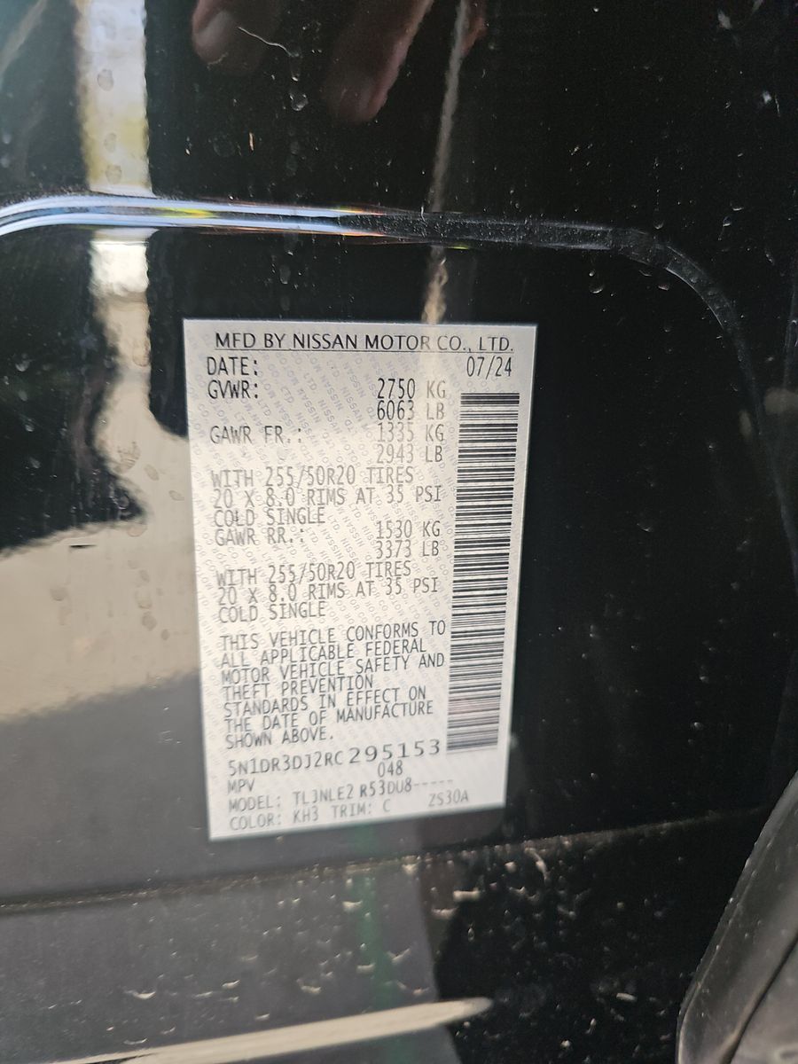 2024 Nissan Pathfinder Platinum AWD