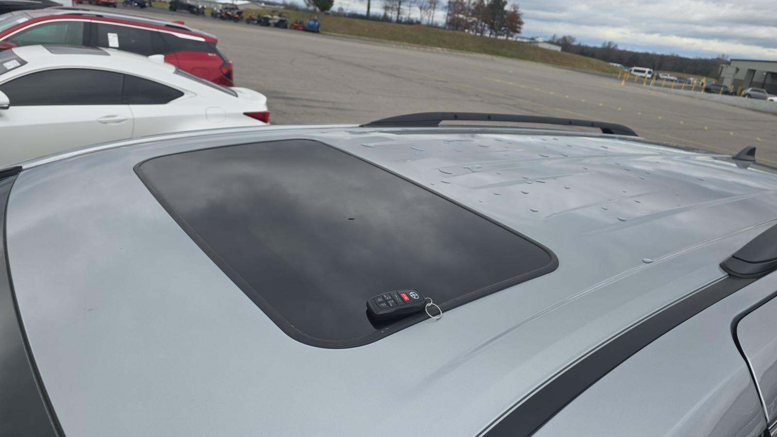 2024 Toyota Sienna XSE FWD