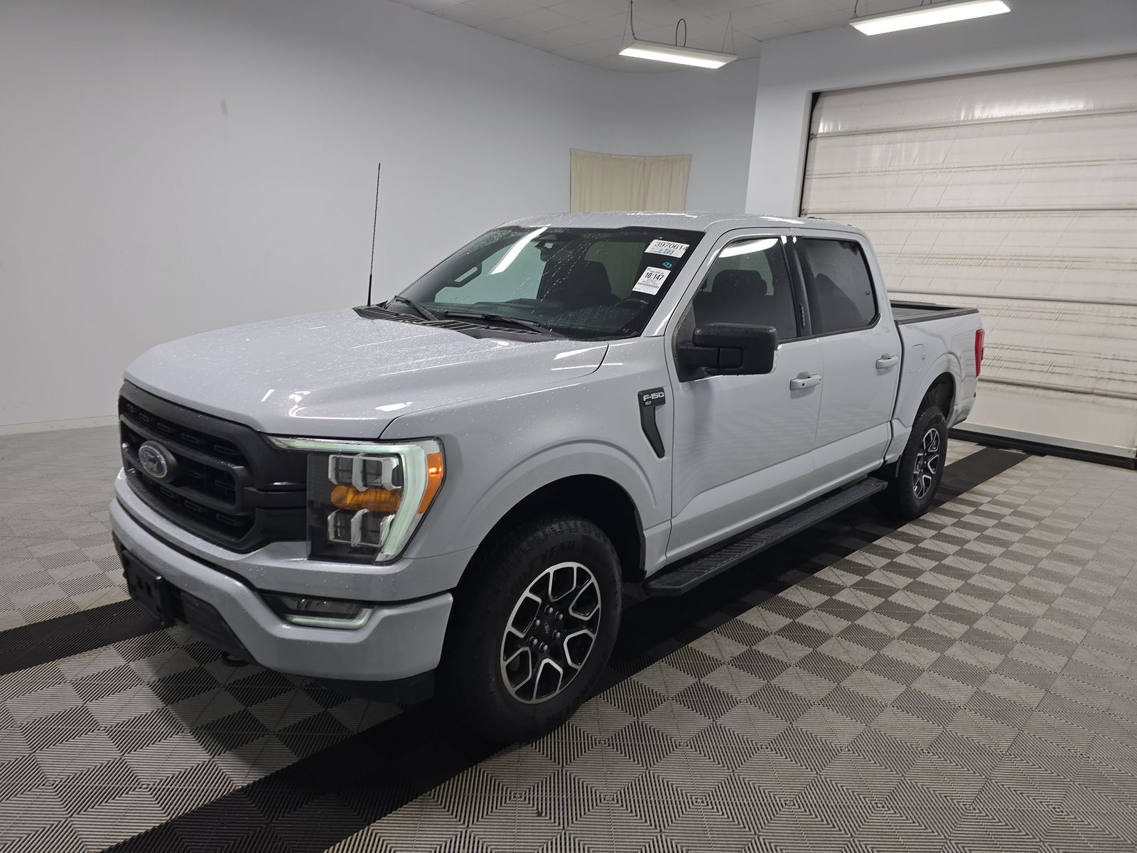 2022 Ford F-150 XLT AWD