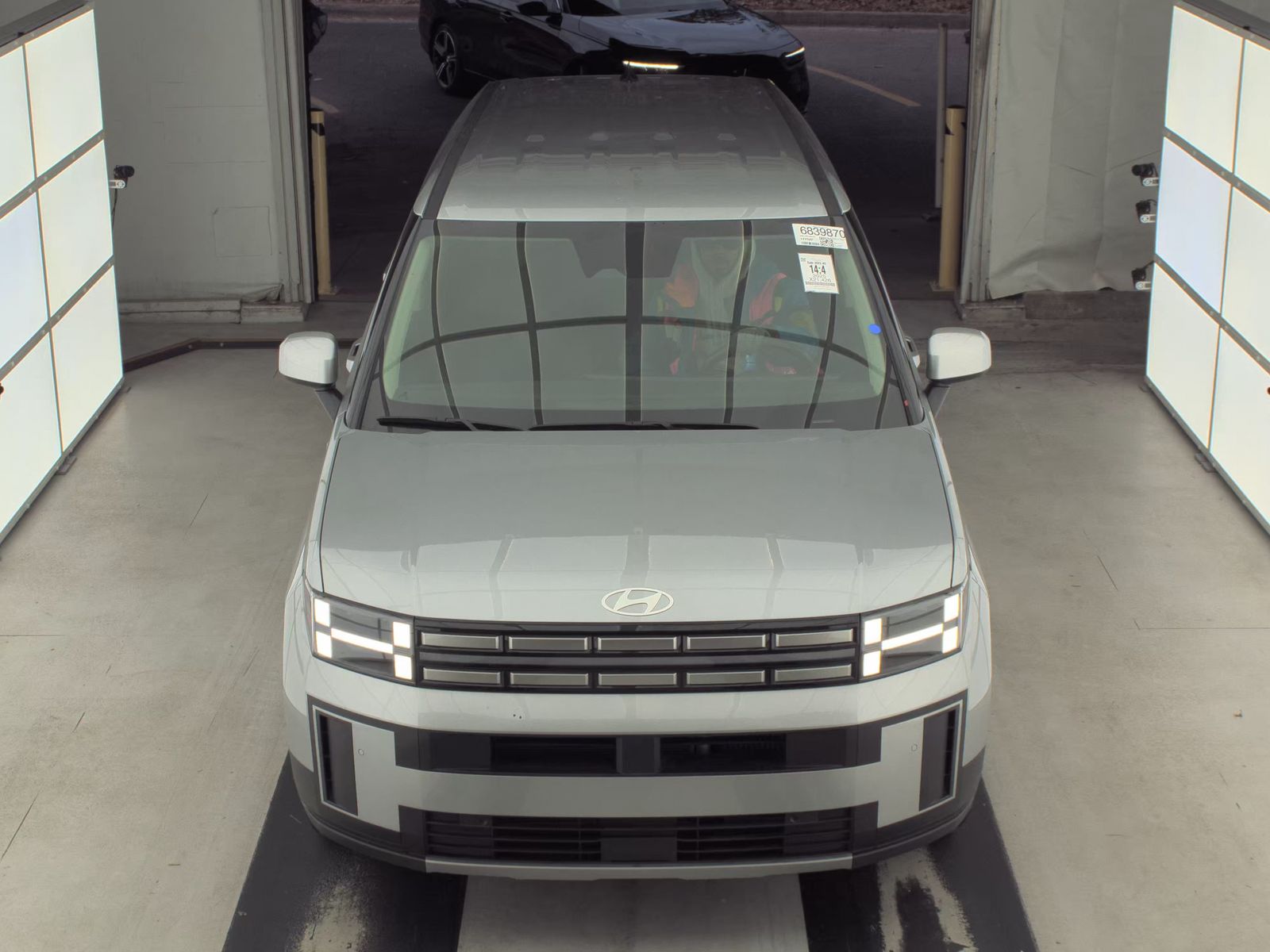 2025 Hyundai Santa Fe SE FWD