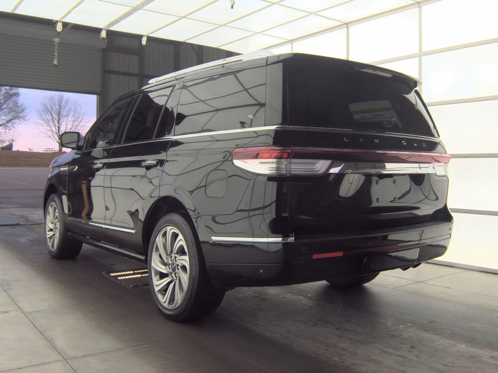 2023 Lincoln Navigator Reserve AWD