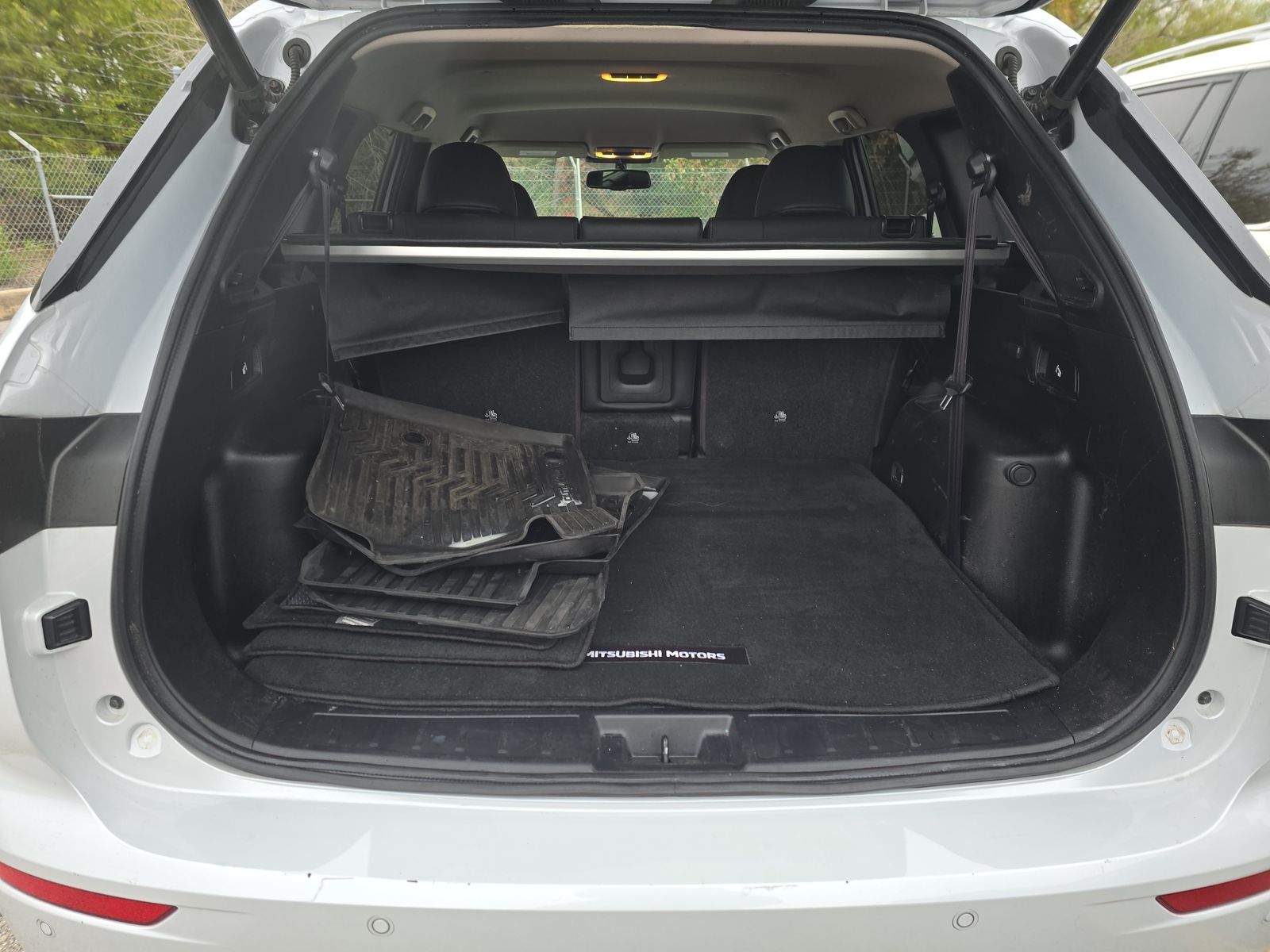 2024 Mitsubishi Outlander SEL FWD