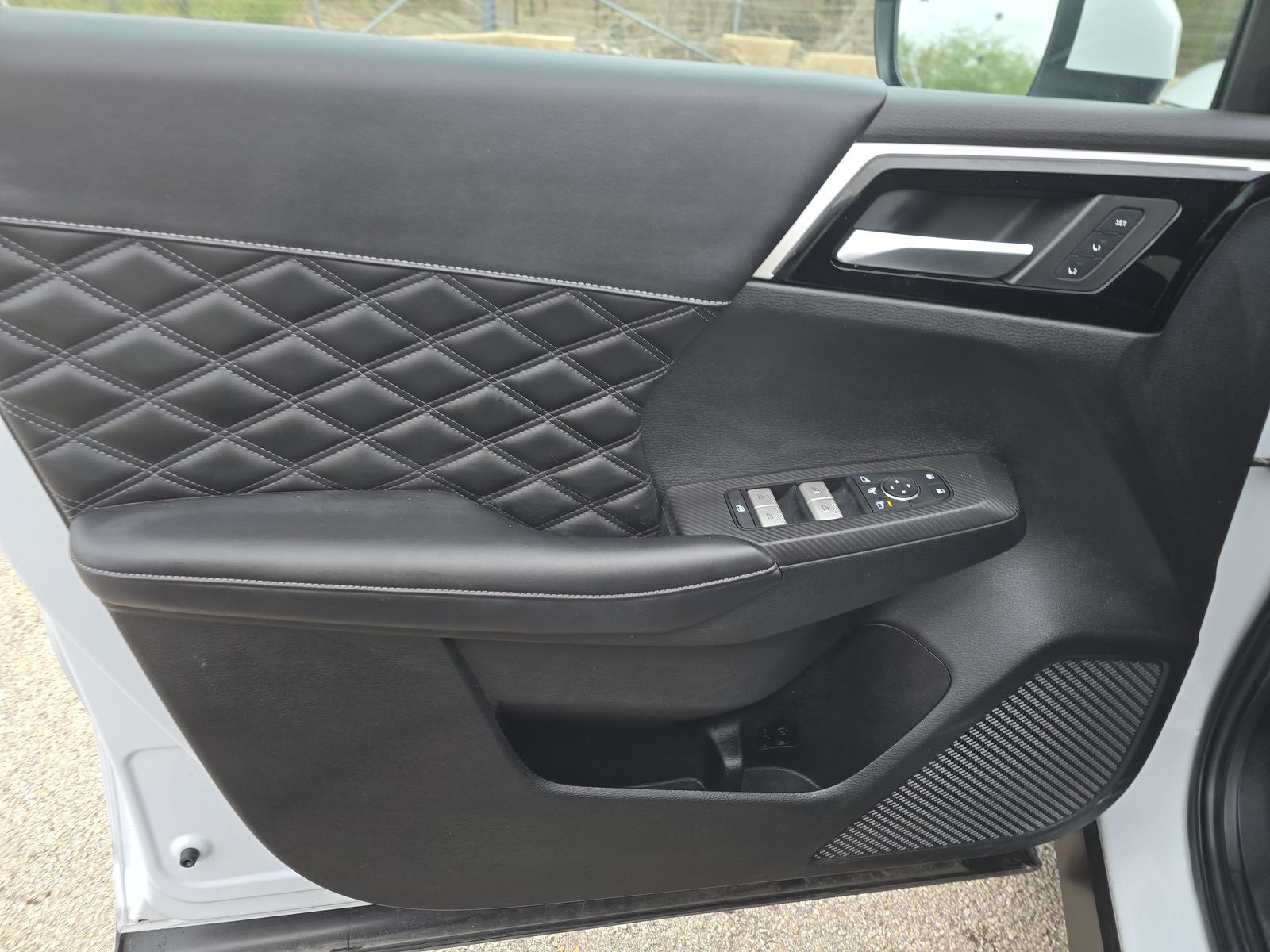 2024 Mitsubishi Outlander SEL FWD