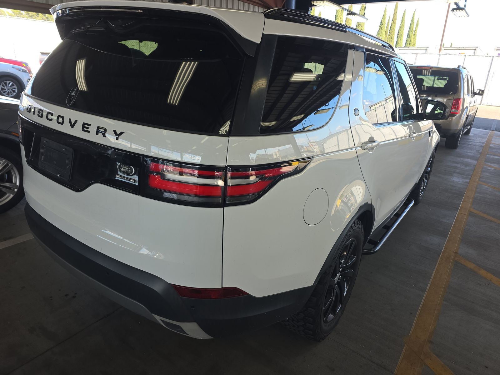 2018 Land Rover Discovery HSE AWD