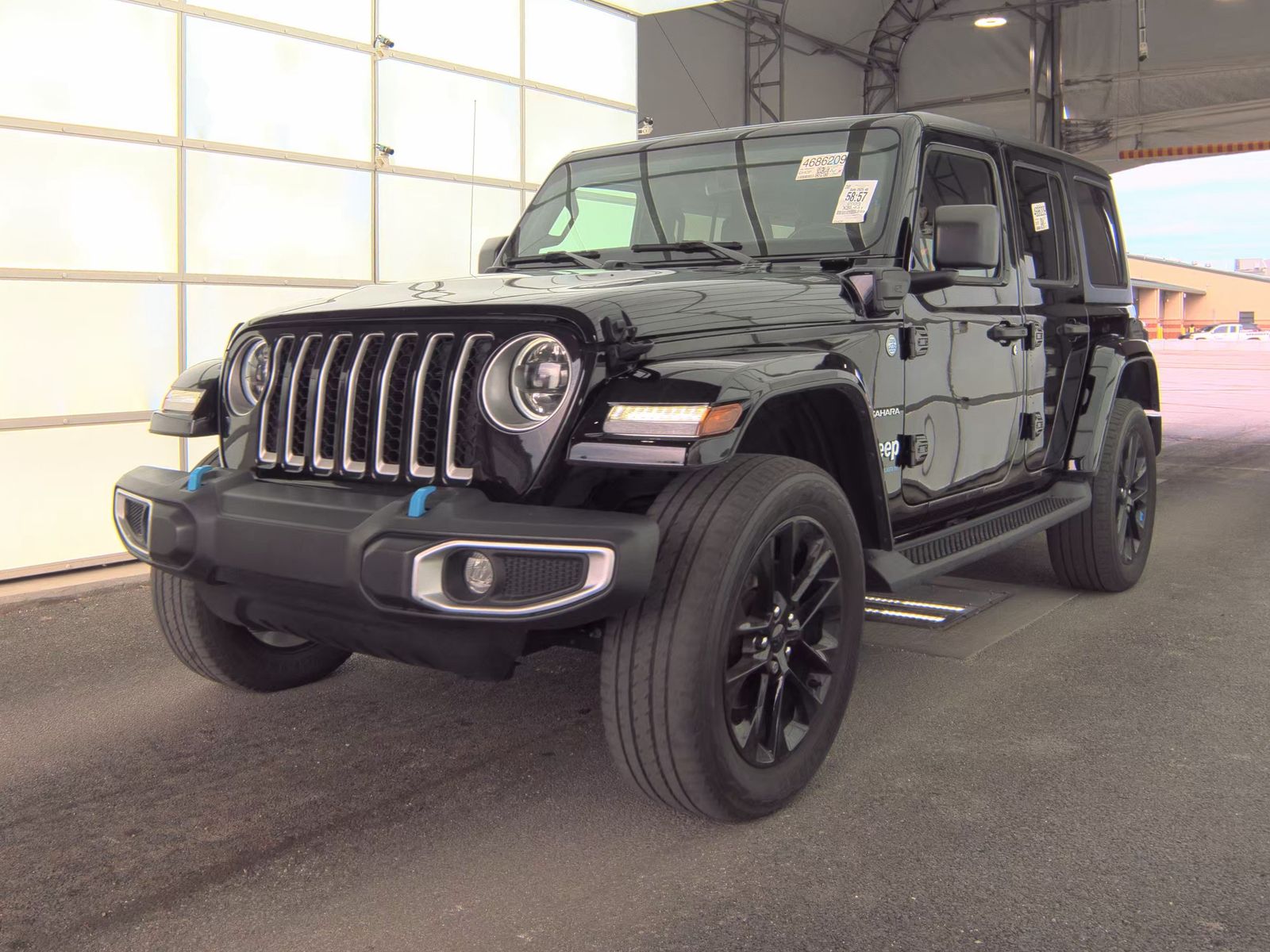 2023 Jeep Wrangler 4xe Sahara AWD