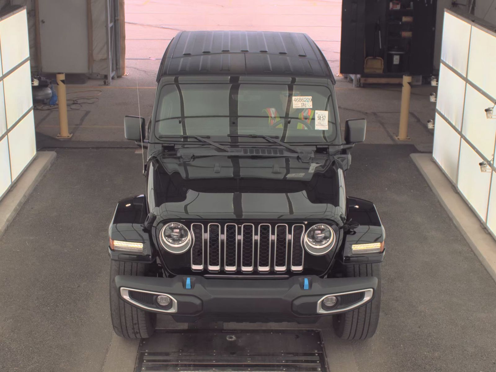 2023 Jeep Wrangler 4xe Sahara AWD