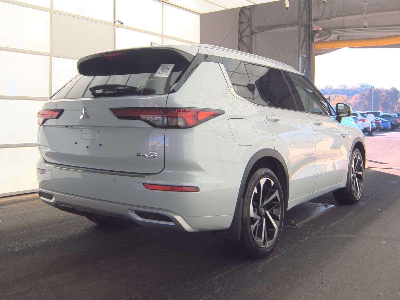 2024 Mitsubishi Outlander PHEV SEL AWD