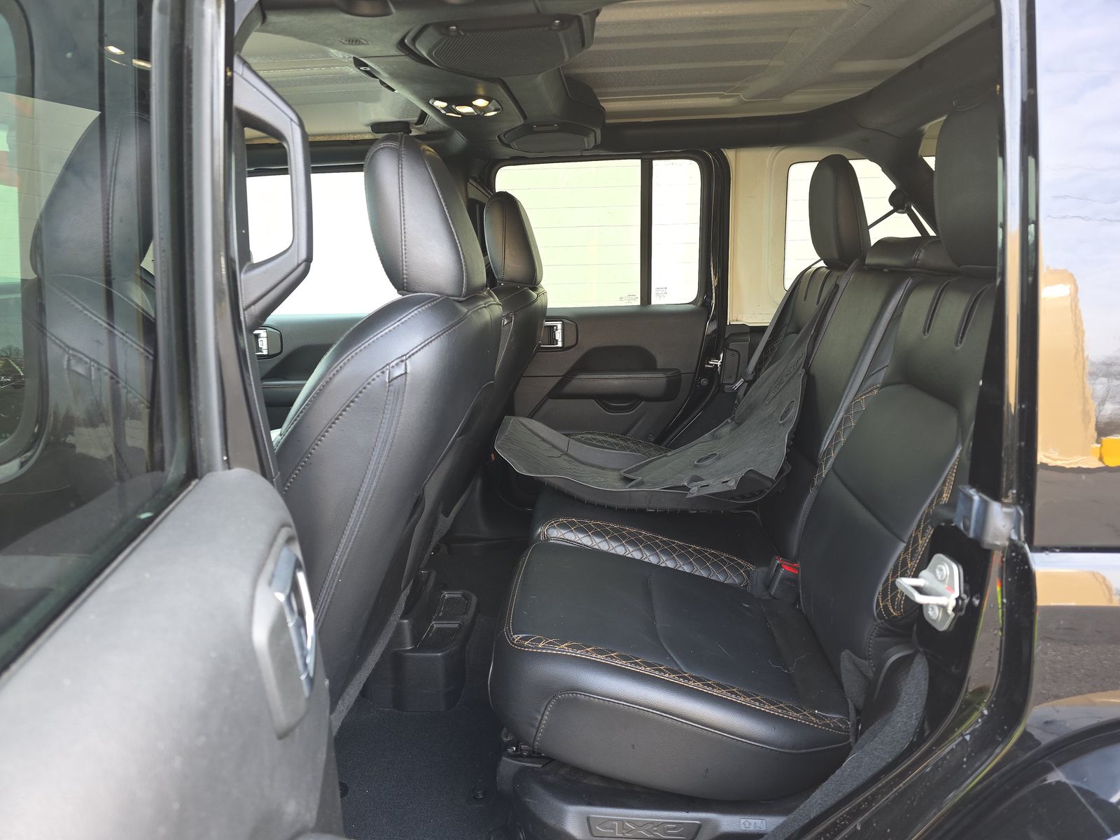 2023 Jeep Wrangler 4xe Sahara High Altitude AWD